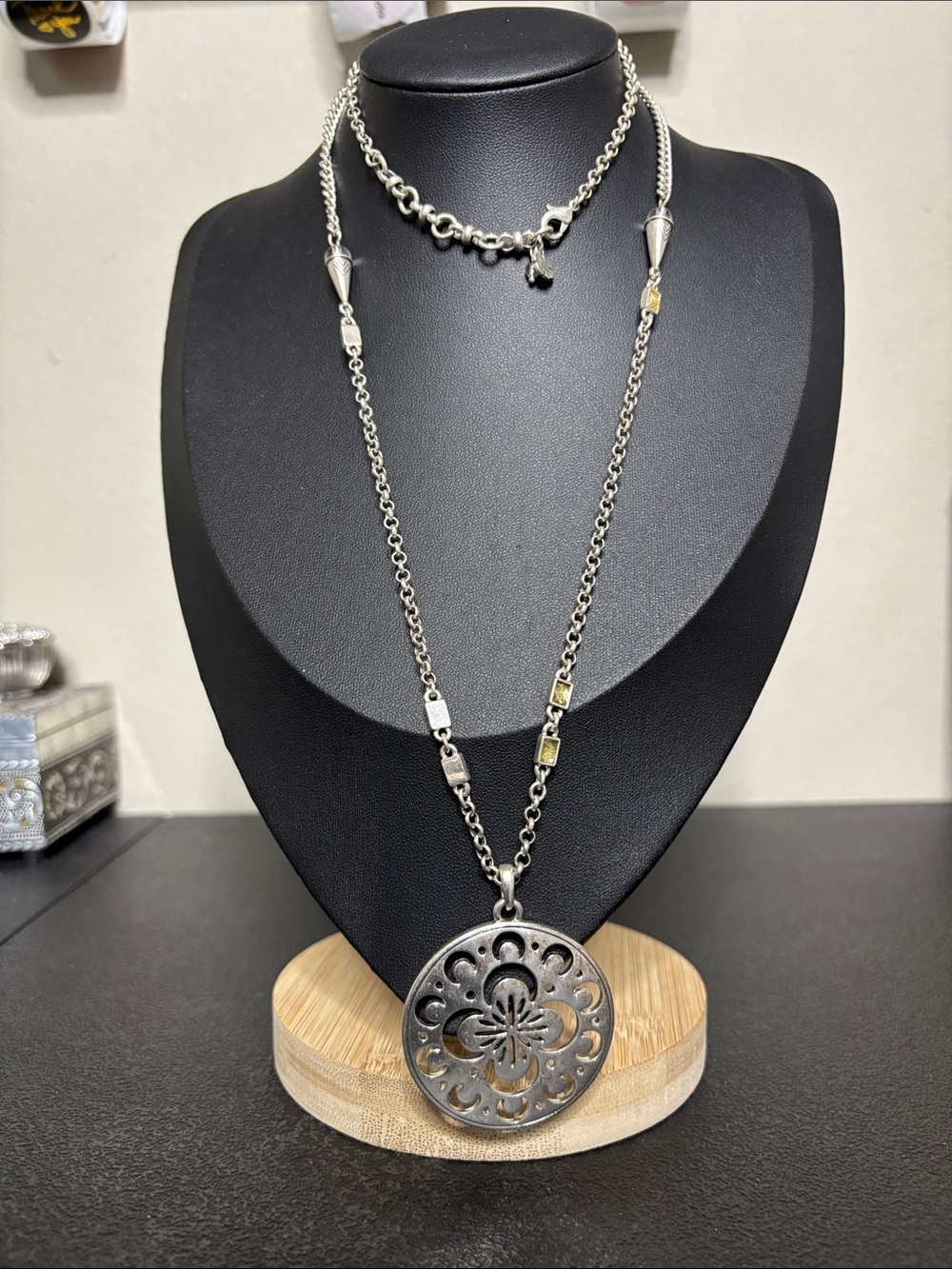 Lucky Brand Silver Tone Boho Filigree Round Pendant Long Necklace
